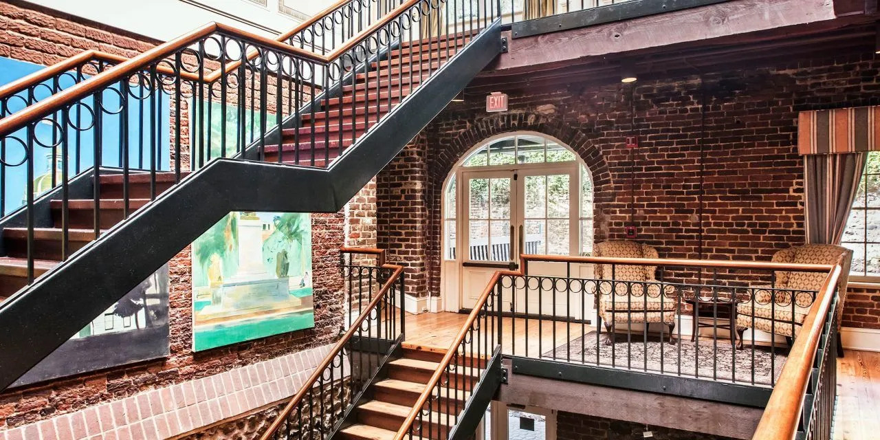 Photo - River Street Inn