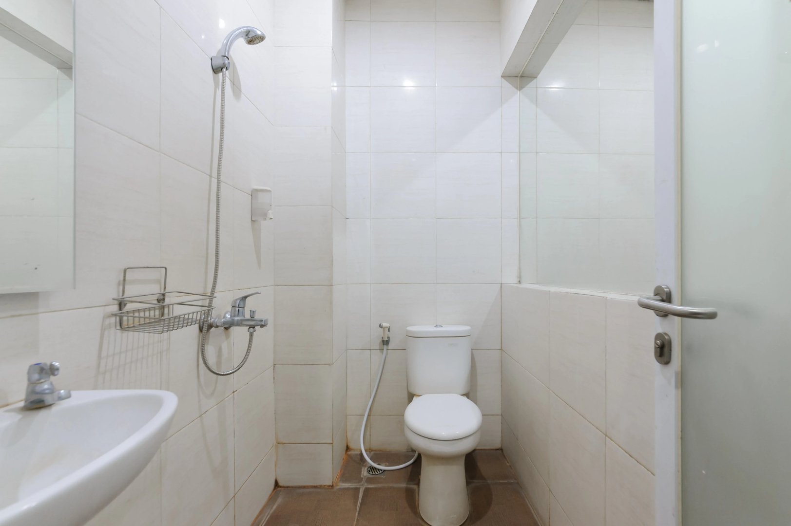 Photo - RedDoorz Plus near Grand Indonesia Jakarta