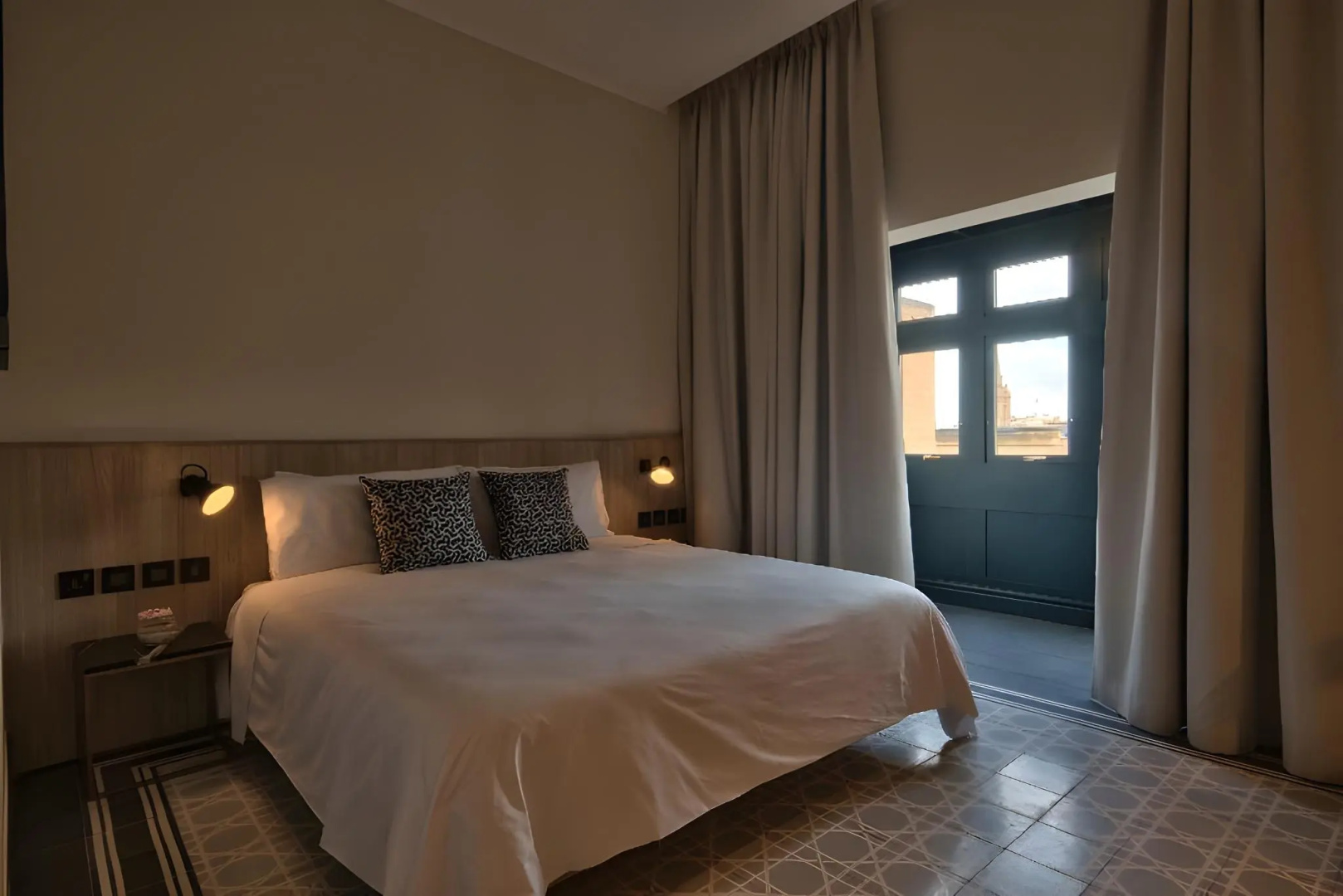 Photo - La Falconeria Hotel