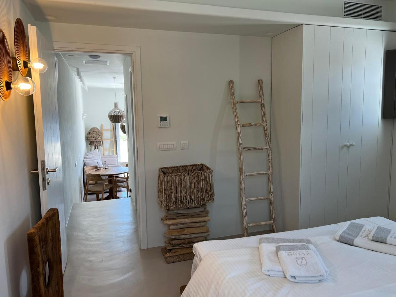 Zetine Suites Sikinos, Bild 2 von 21