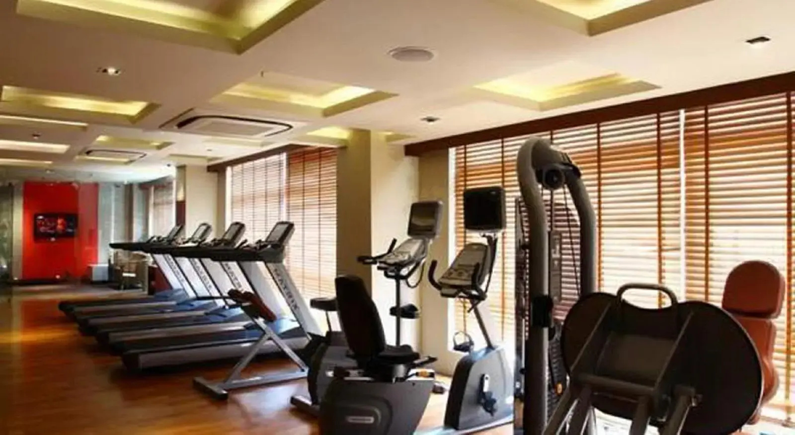 Foto - Mahagun Sarovar Portico Suites Ghaziabad