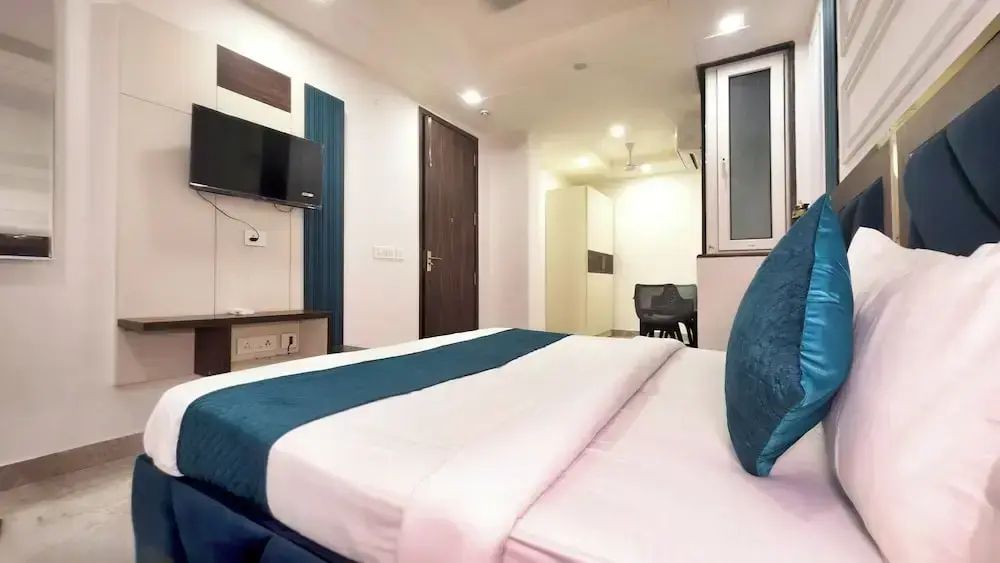 Photo - Hotel HomeAste 001 Near Yashobhoomi Convention Center