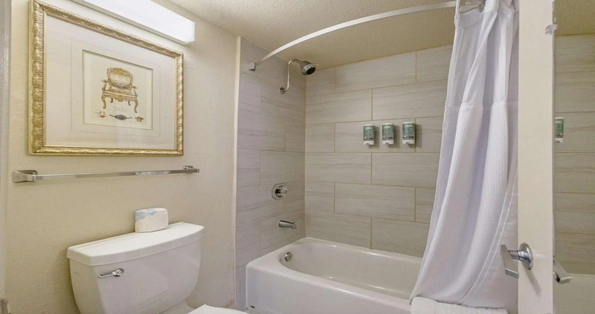 Photo - Best Western Roseville Inn