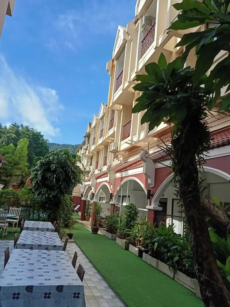 Photo - The Top Patong Resort