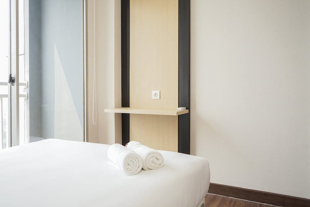 Cozy Stay 2BR Apartment at Springwood Residence
