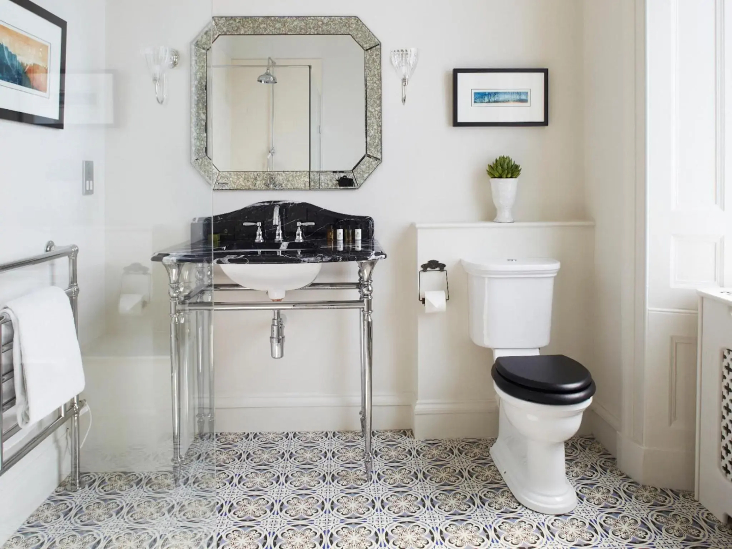 Photo - The Roseate Edinburgh - Small Luxury Hotels of the World