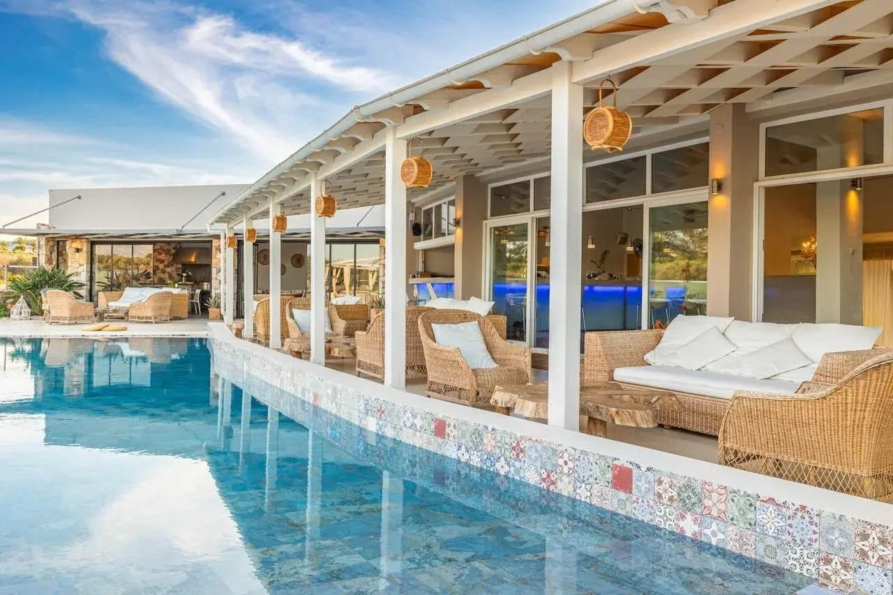 Photo - Paradise Island Villas
