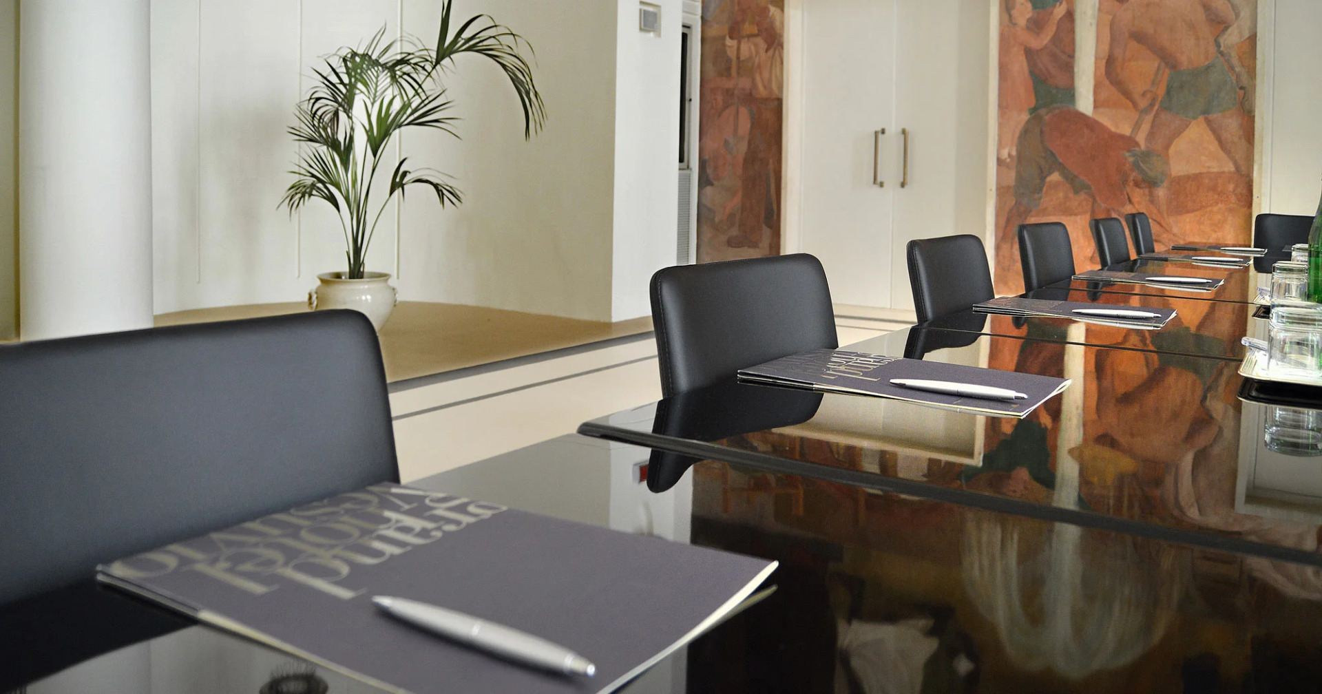 Foto - Palazzo Esedra