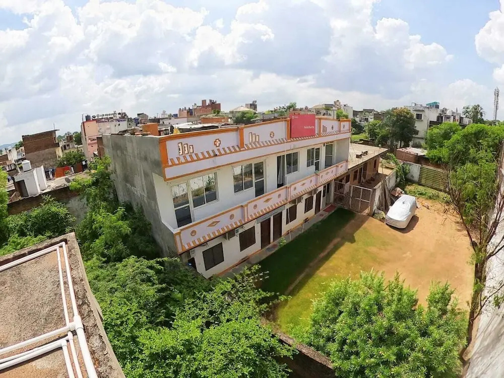 Karma Hostel