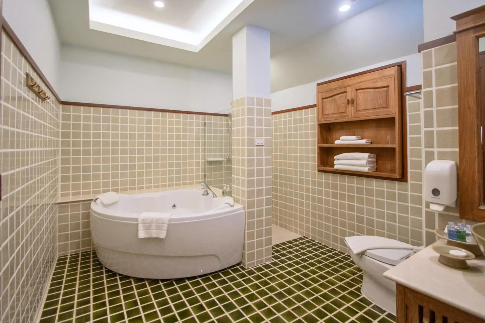 Photo - Rich Garden House Hotel