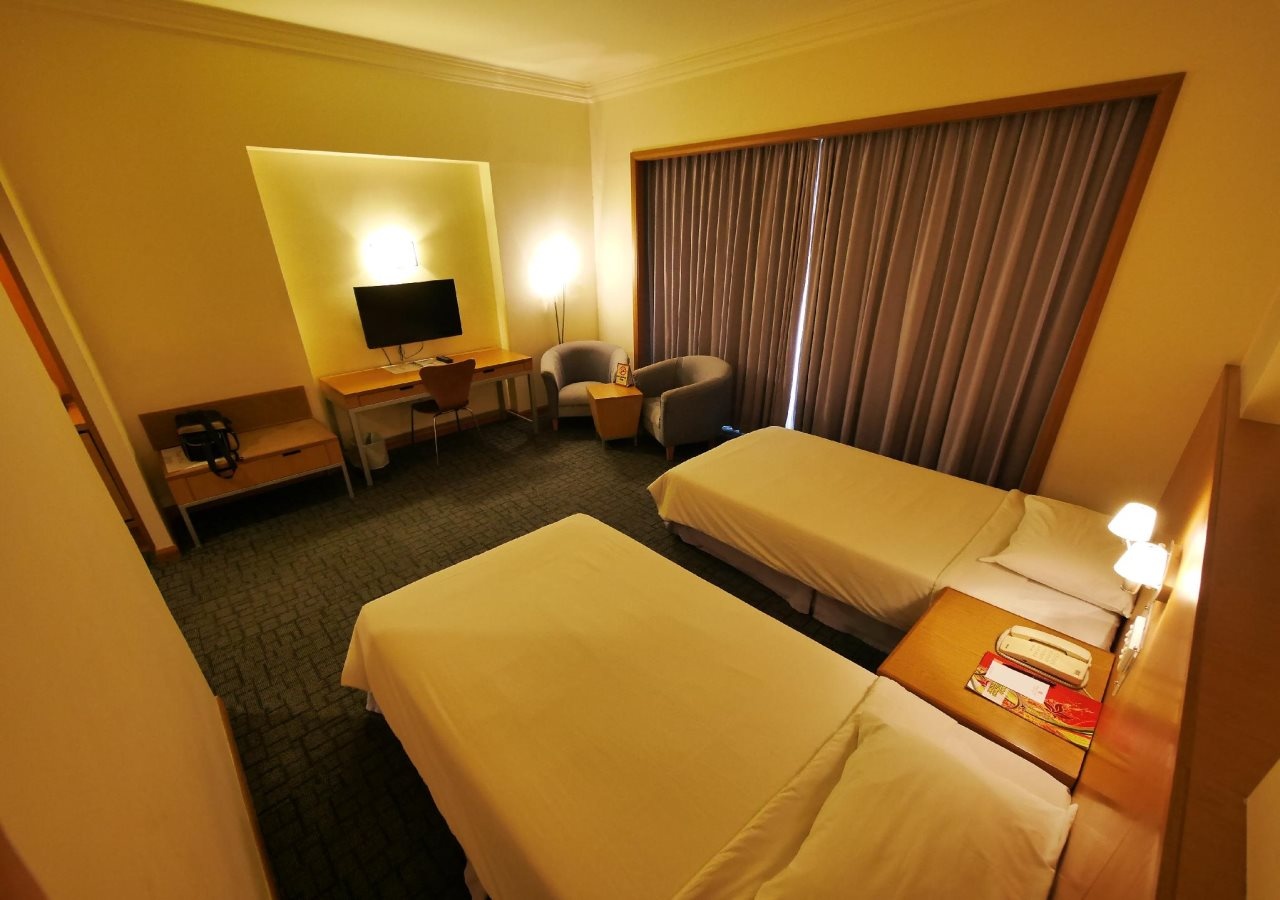 Premier Hotel