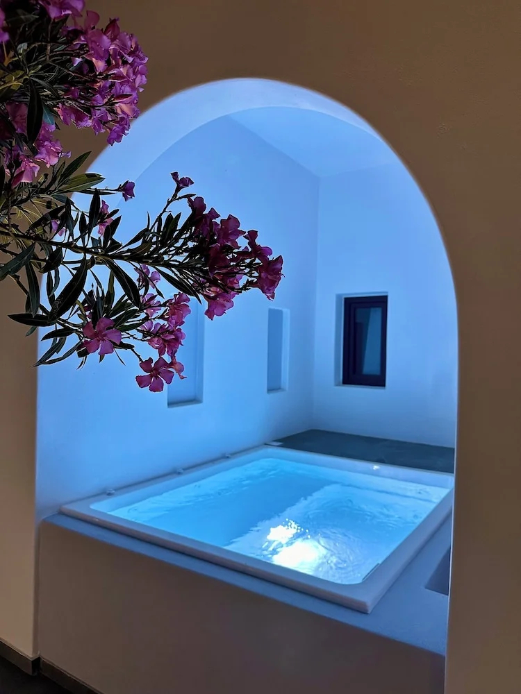 Photo - Miracles Suites by Anastasia Princess, Adults Only
