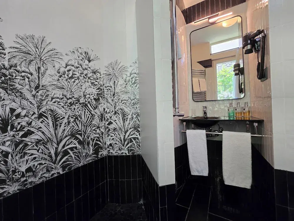 Photo - Palm Gallery Hotel