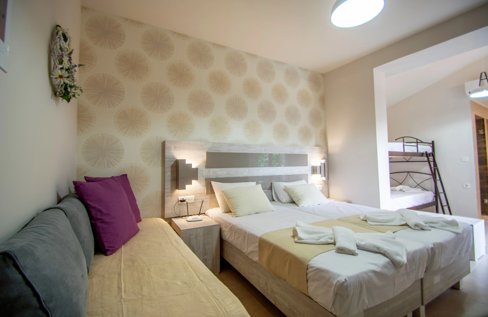 Photo - Paradise Apartments