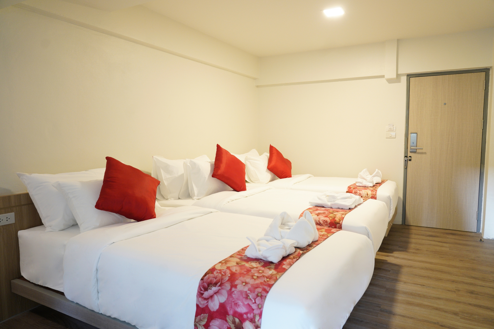 Photo - Wild Orchid Villa Bangkok