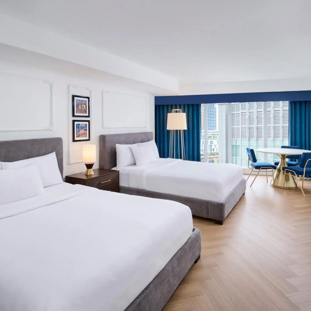 Photo - Pantages Hotel Toronto Centre