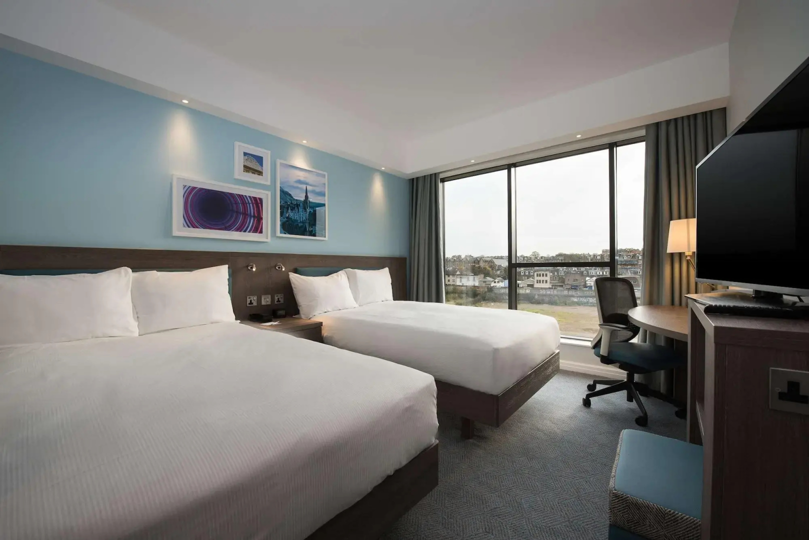 Photo - Hampton By Hilton Edinburgh West End