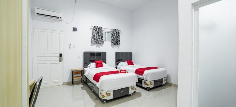 Photo - RedDoorz Plus near Thamrin Plaza Medan