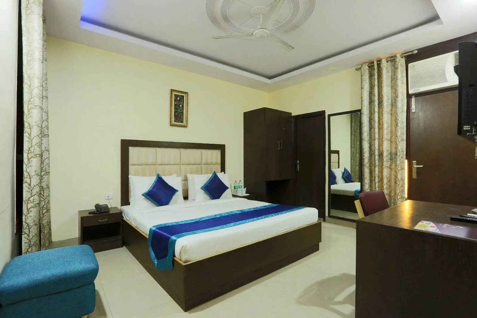 Photo - RTS Hotel