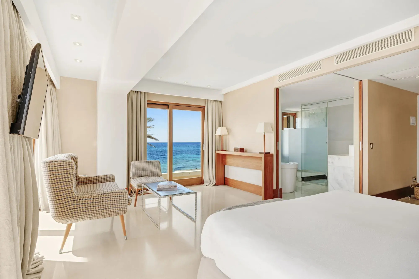 Photo - Gecko Hotel & Beach Club