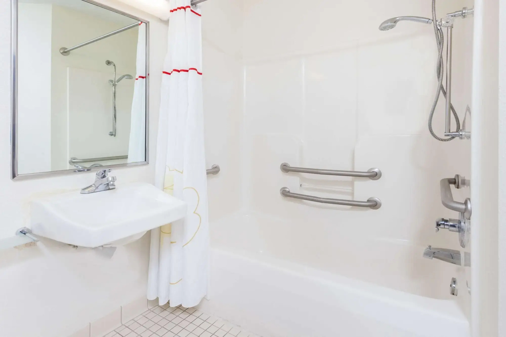 Photo - MainStay Suites Orlando Altamonte Springs