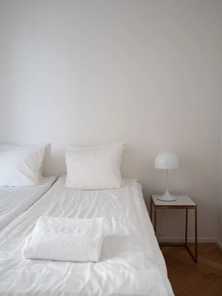 Photo - Bob W Helsinki Ullanlinna