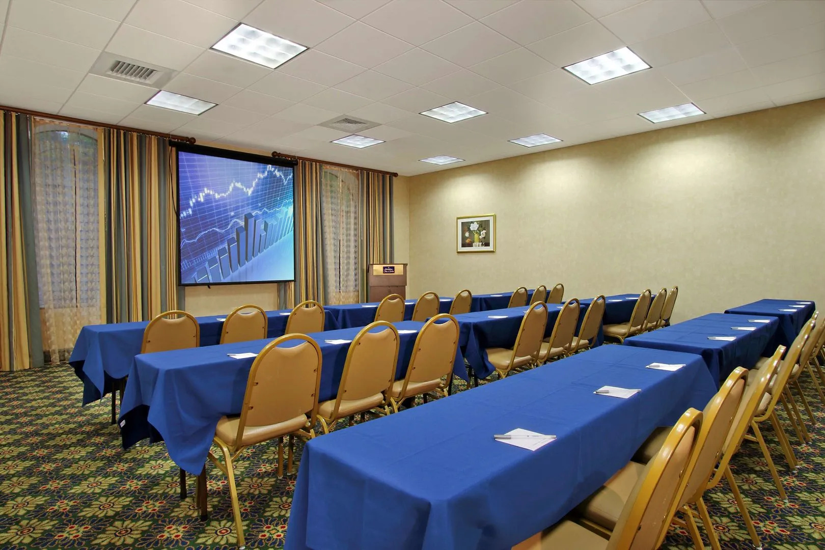 Photo - Hampton Inn & Suites By Hilton - Rockville Centre