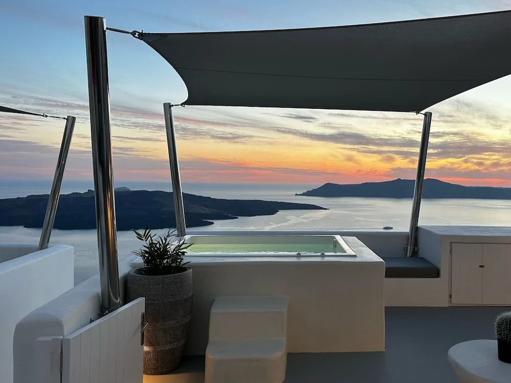 Photo - Dagaz Suites