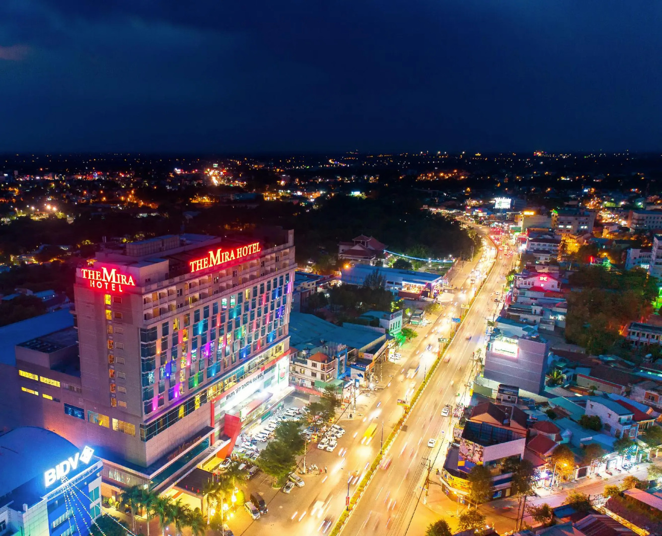 Photo - The Mira Hotel