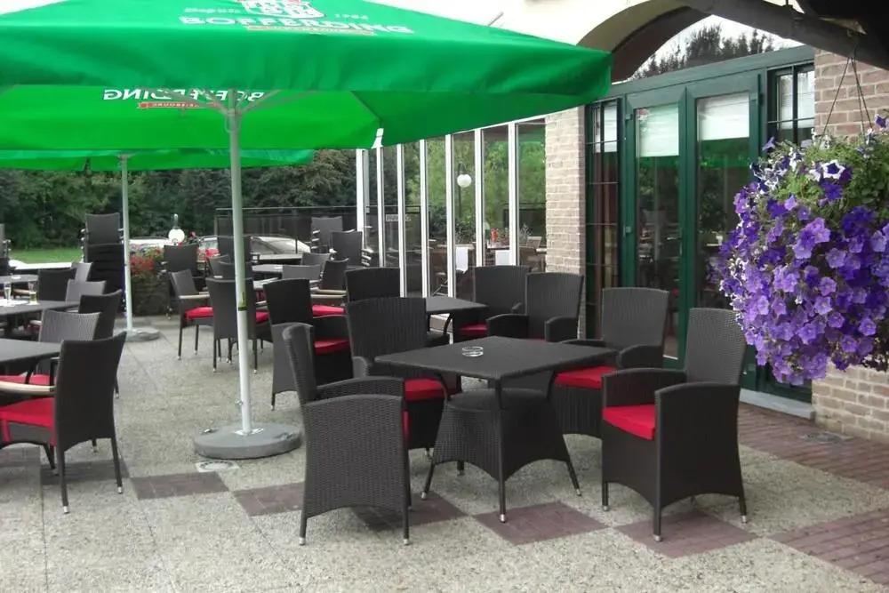 Photo - Threeland Hotel