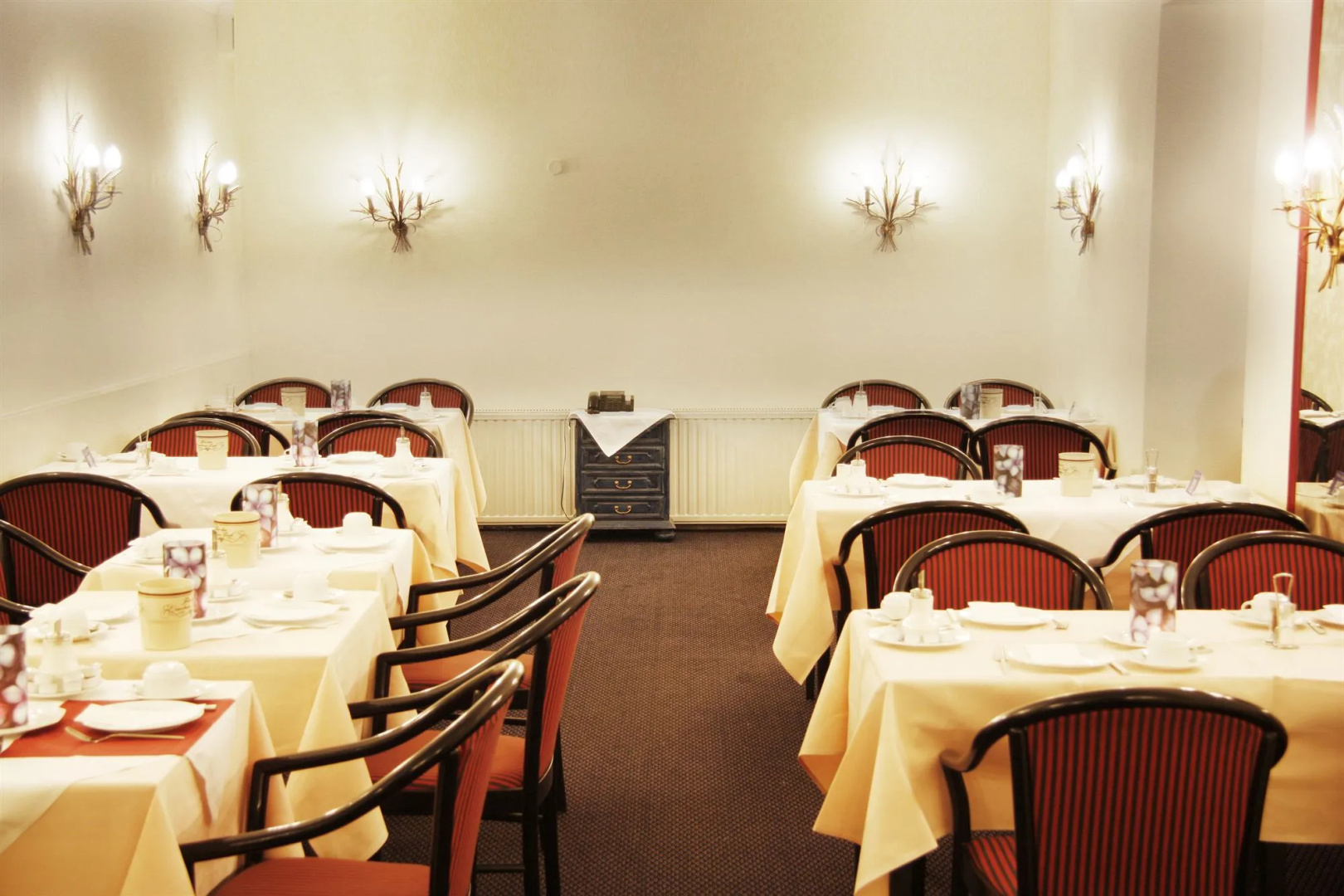 Photo - INA Hotel Royal