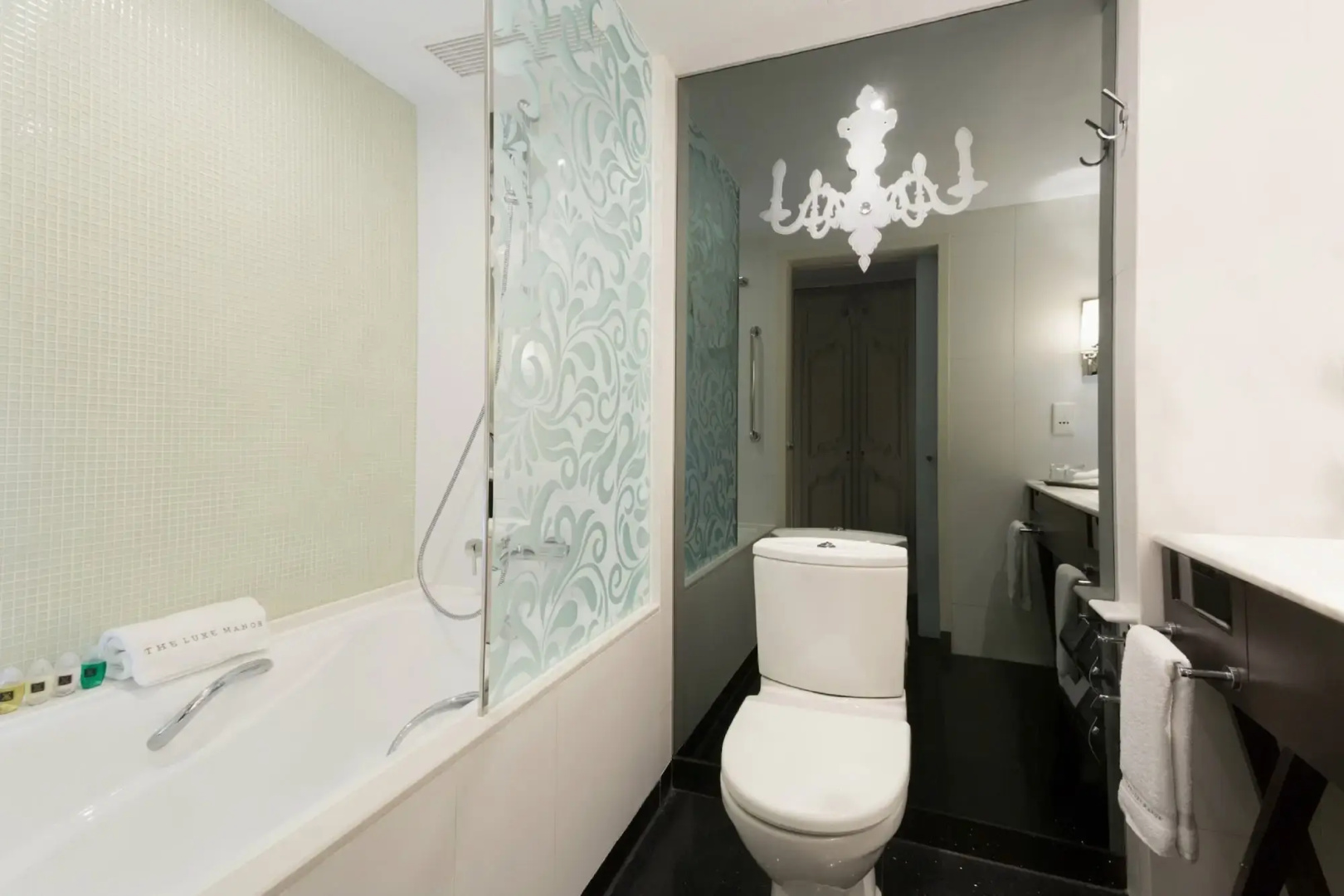 Foto - The Luxe Manor