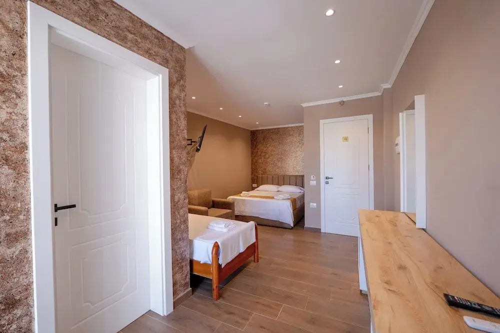 Photo - Lider Hotel
