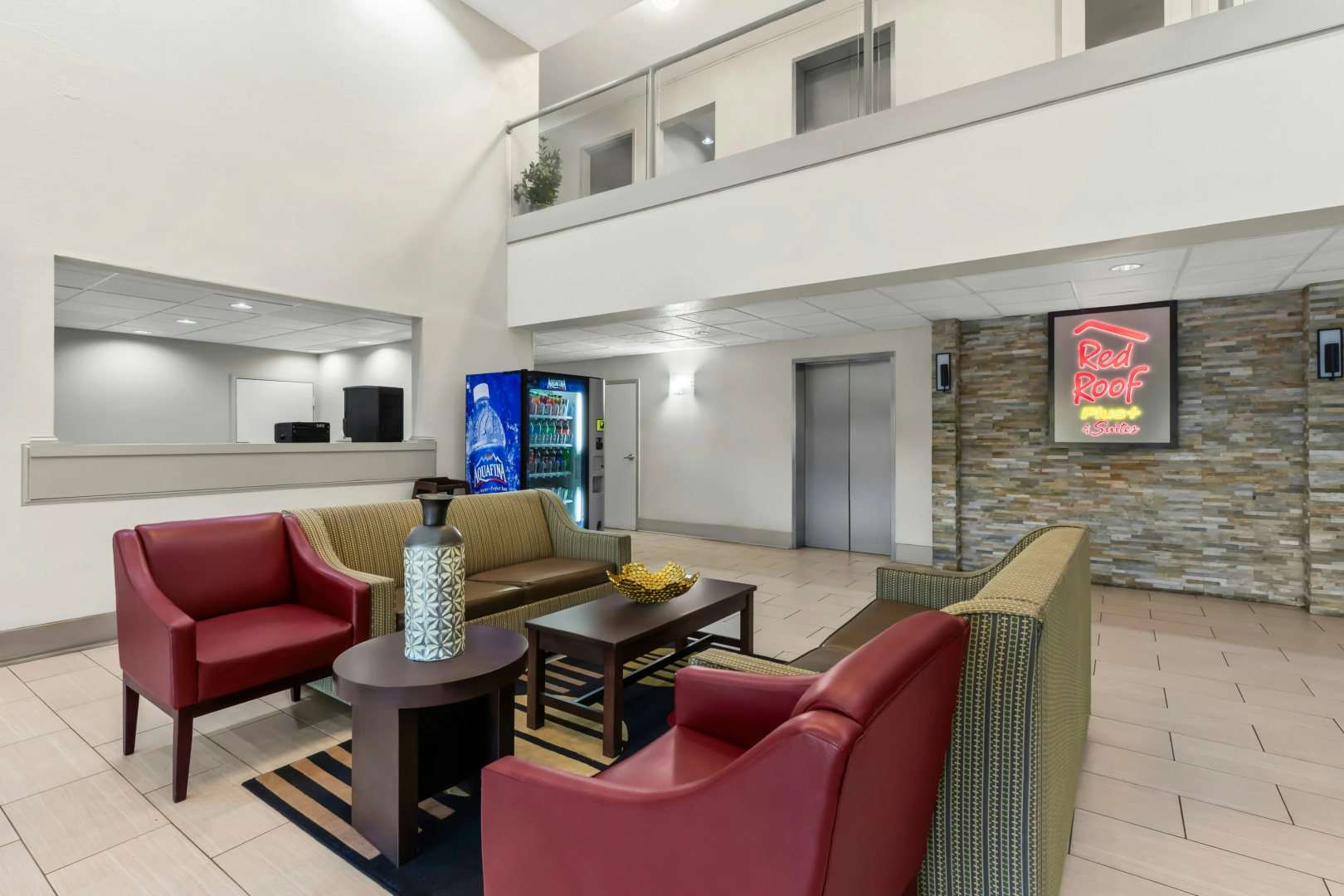 Photo - Red Roof PLUS+ & Suites Atlanta Airport South