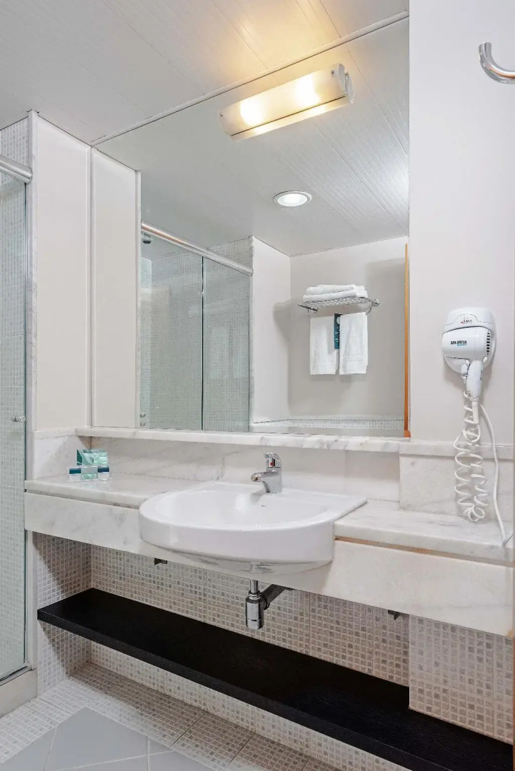 Photo - Slaviero Hotel Curitiba Batel