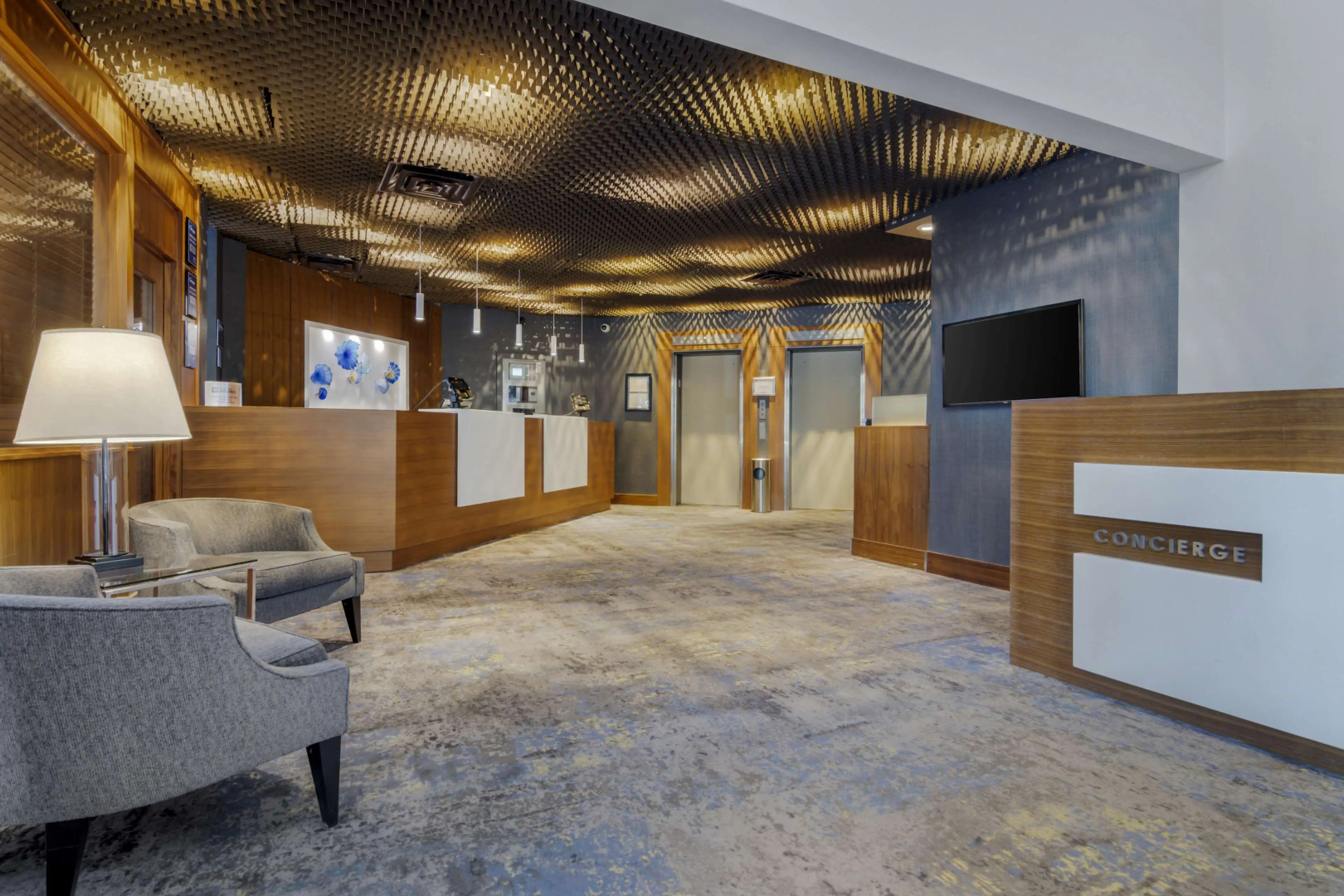 Photo - Best Western Premier Chateau Granville Hotel & Suites & Conference Centre