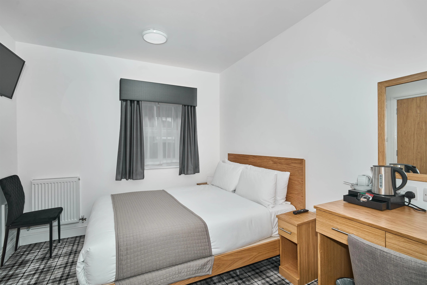 Photo - Best Western Greater London Hotel