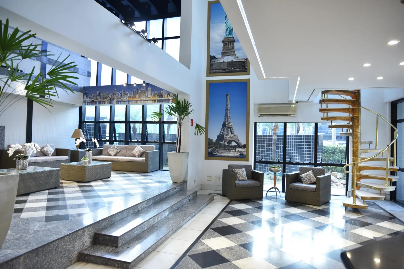 Foto - Plaza Inn Small Town Flat