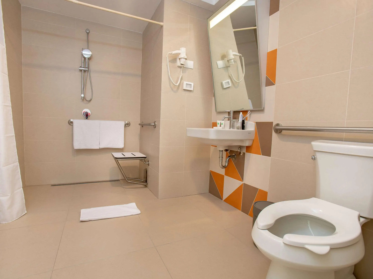 Foto - ibis Styles Lima Benavides Miraflores