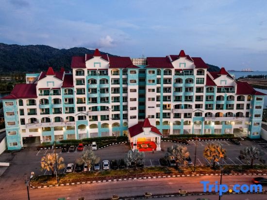 AnyLodge Waterfront Marina Island Pangkor