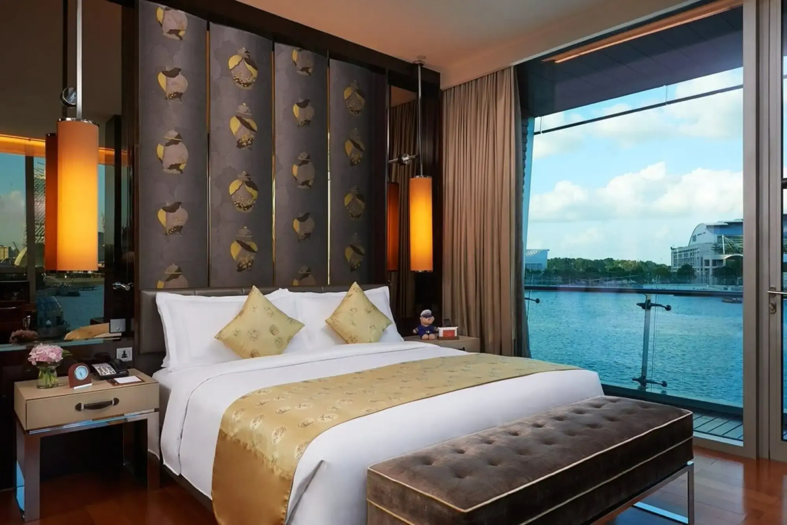 Photo - The Fullerton Bay Hotel Singapore