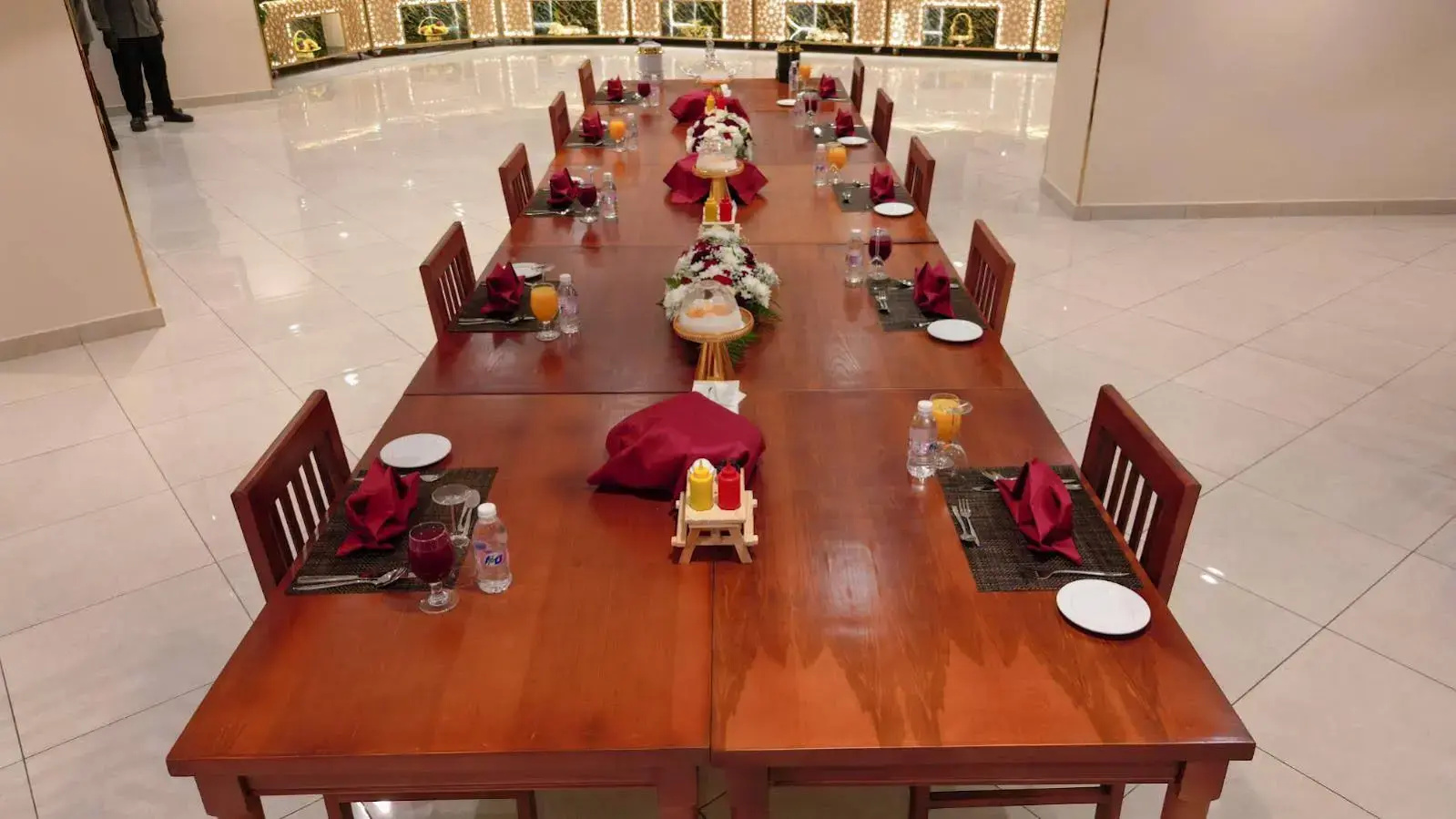 Foto - Nawazi Towers Hotel