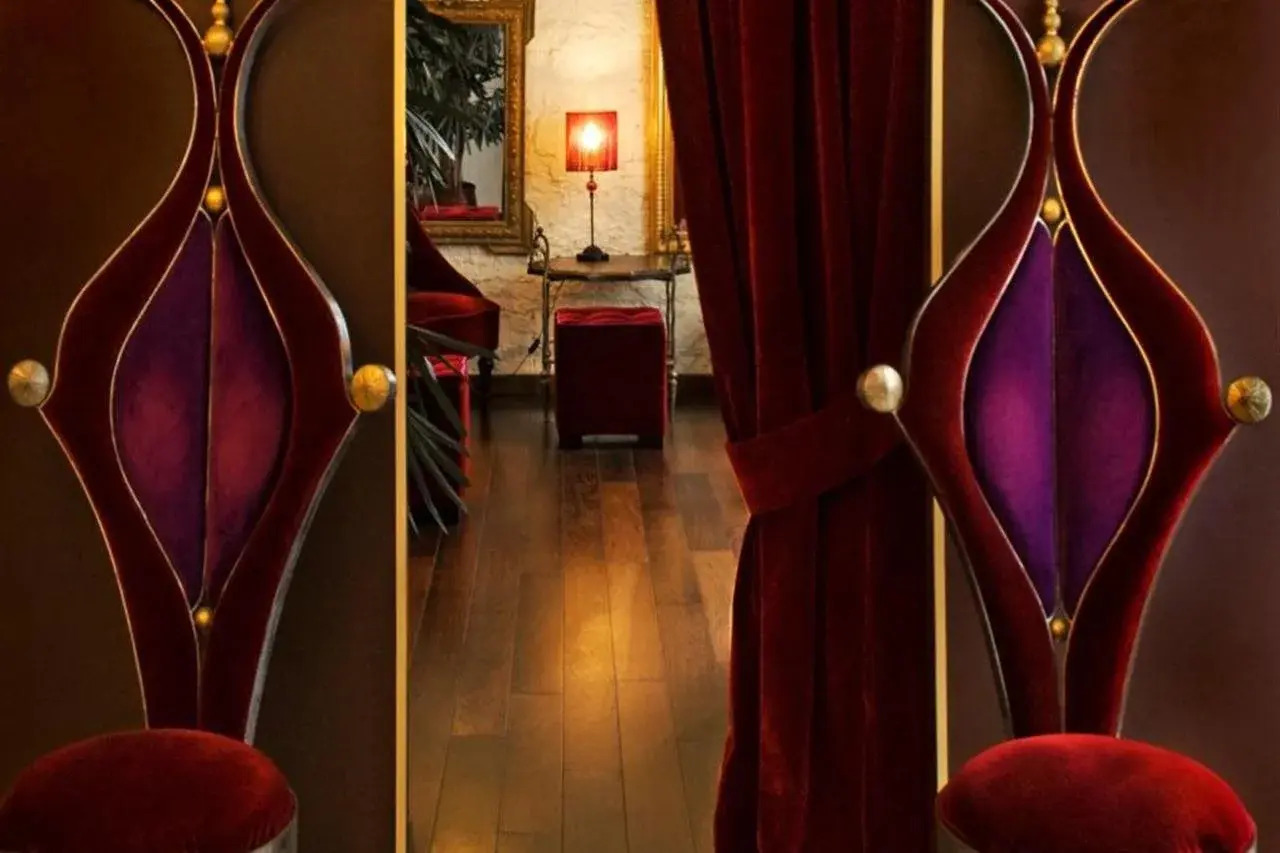 Photo - Hotel Pax Opera