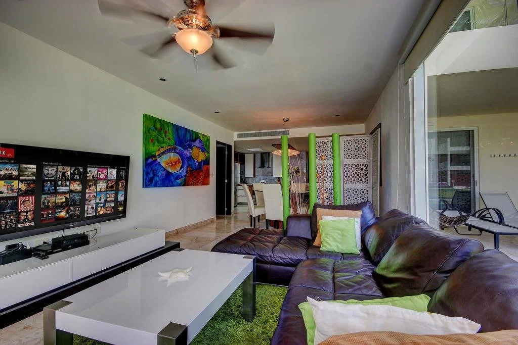 Foto - The Elements Oceanfront & Beachside Condo Hotel