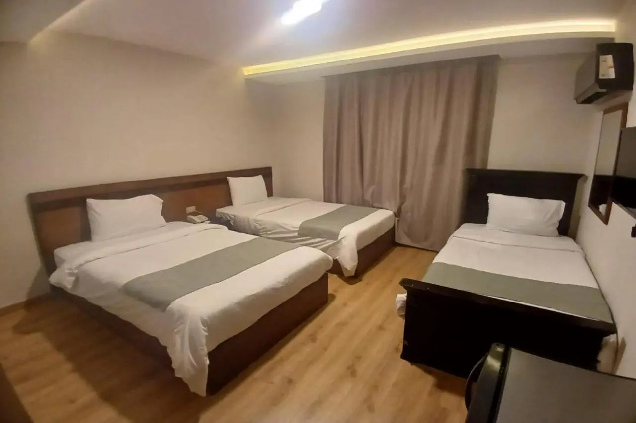 Photo - Miramar Evergreen Hotel