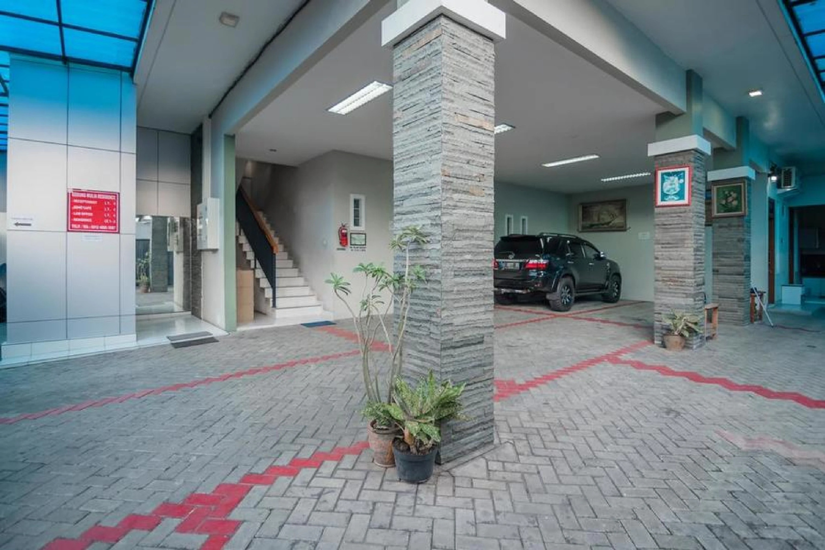 Foto - RedDoorz Plus near Semanggi