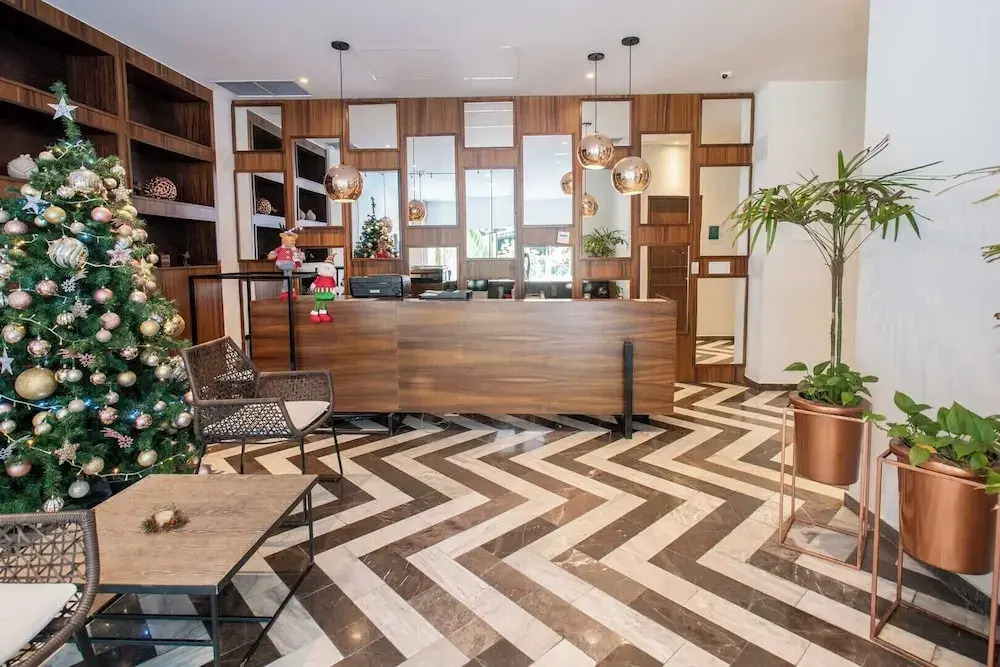 Photo - Singular by Andiani Travel