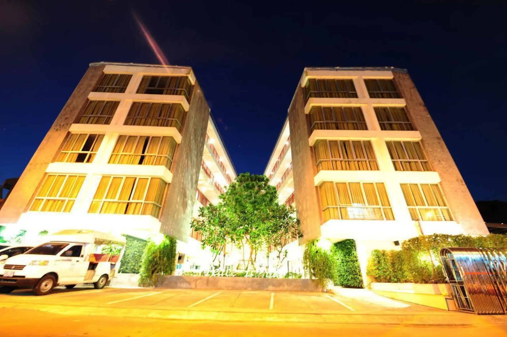 Photo - Peace Land Khaosan