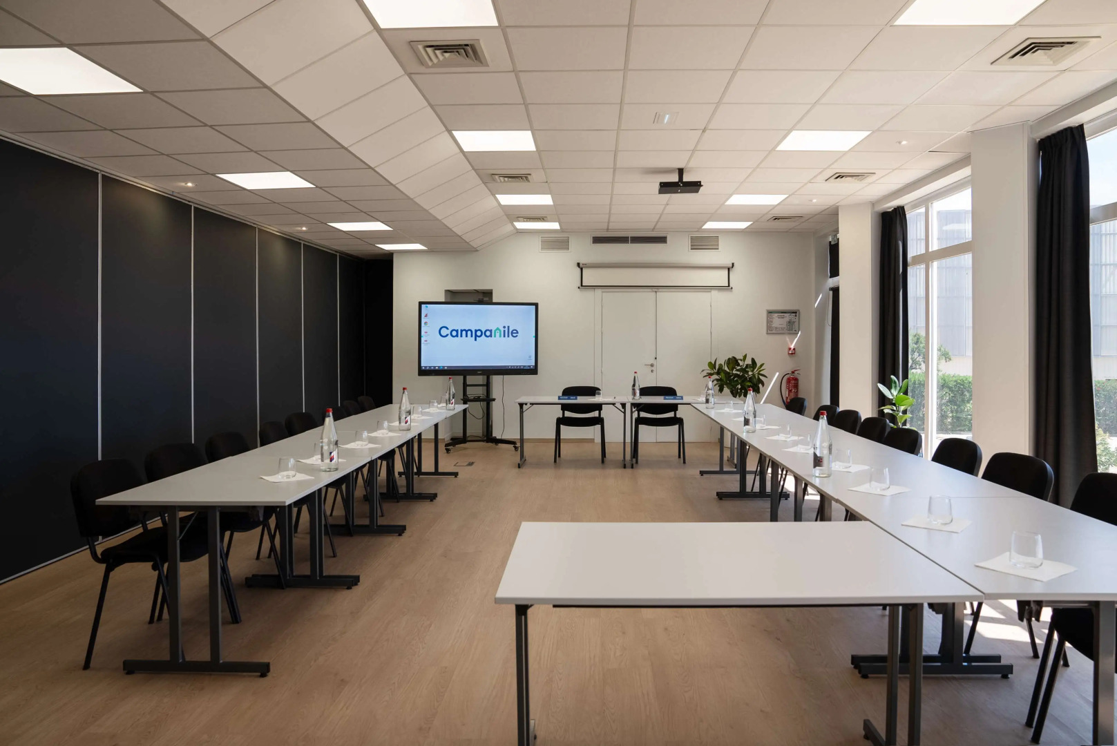 Foto - Campanile PRIME - Perpignan Nord Aéroport