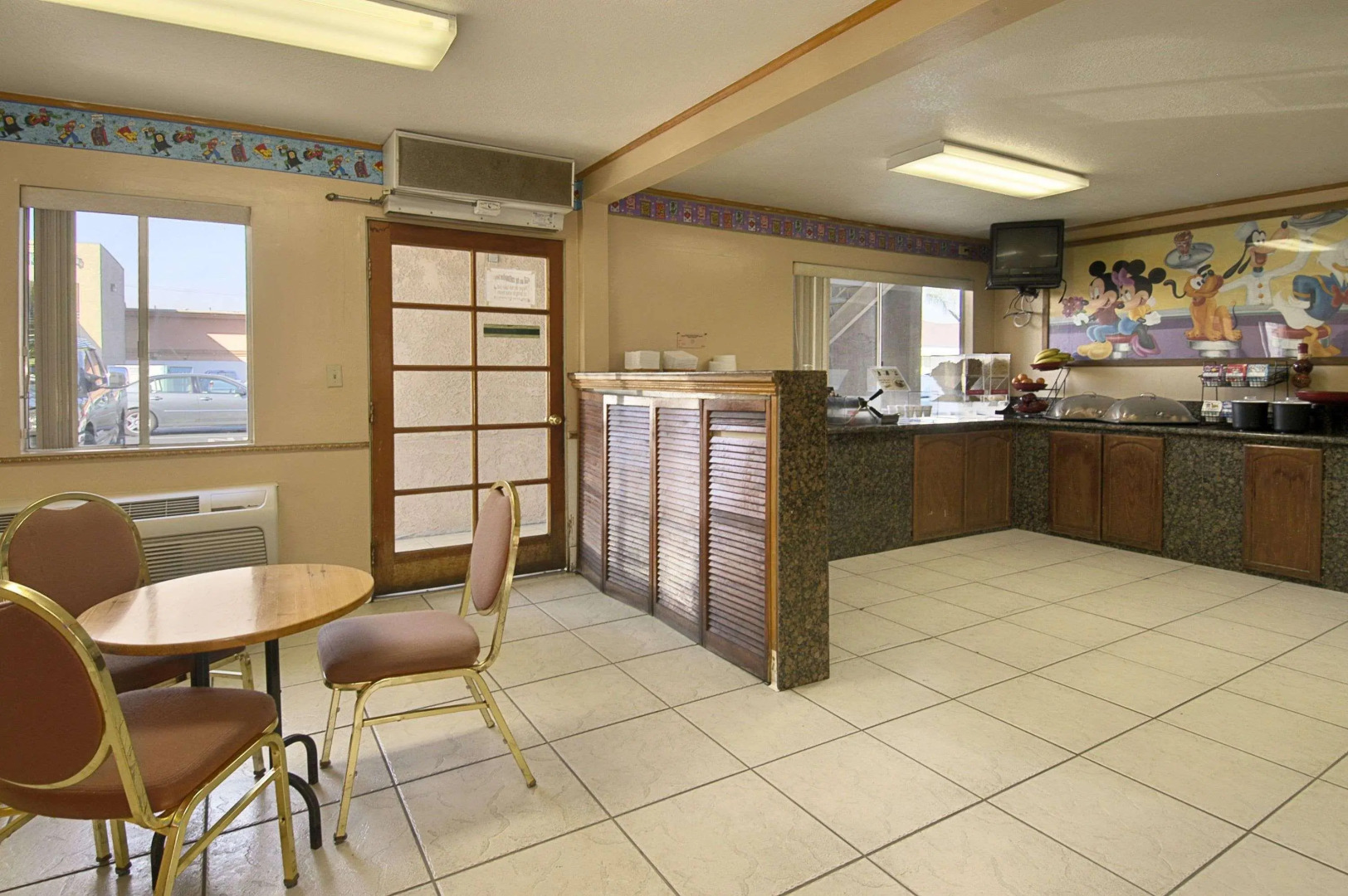 Foto - Solara Inn and Suites